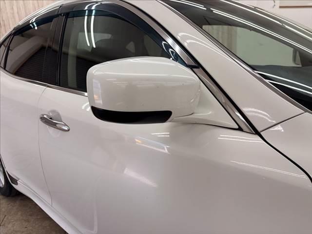 フーガ ３７０ＧＴ　純正ＨＤＤナビ　バックカメラ　サイドカメラ　フルセグＴＶ　ＨＩＤヘッドライト　Ｂｌｕｅｔｏｏｔｈ対応　ＥＴＣ　ミュージックサーバー　パワーシート　オットマン　スマートキー　ＭＴモード付ＡＴ（22枚目）