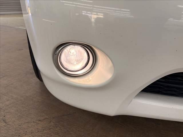 フーガ ３７０ＧＴ　純正ＨＤＤナビ　バックカメラ　サイドカメラ　フルセグＴＶ　ＨＩＤヘッドライト　Ｂｌｕｅｔｏｏｔｈ対応　ＥＴＣ　ミュージックサーバー　パワーシート　オットマン　スマートキー　ＭＴモード付ＡＴ（31枚目）