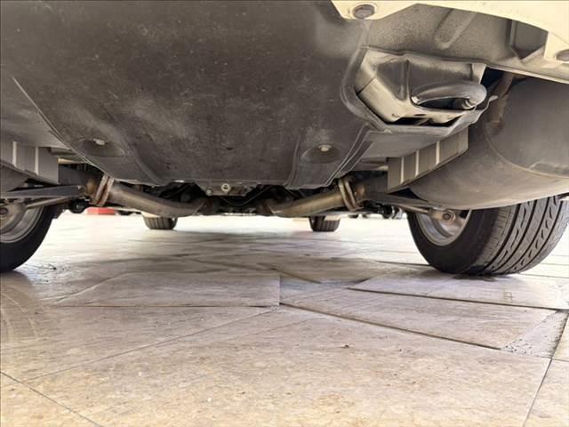 フーガ ３７０ＧＴ　純正ＨＤＤナビ　バックカメラ　サイドカメラ　フルセグＴＶ　ＨＩＤヘッドライト　Ｂｌｕｅｔｏｏｔｈ対応　ＥＴＣ　ミュージックサーバー　パワーシート　オットマン　スマートキー　ＭＴモード付ＡＴ（33枚目）