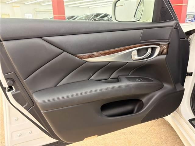 フーガ ３７０ＧＴ　純正ＨＤＤナビ　バックカメラ　サイドカメラ　フルセグＴＶ　ＨＩＤヘッドライト　Ｂｌｕｅｔｏｏｔｈ対応　ＥＴＣ　ミュージックサーバー　パワーシート　オットマン　スマートキー　ＭＴモード付ＡＴ（57枚目）