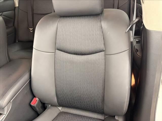 フーガ ３７０ＧＴ　純正ＨＤＤナビ　バックカメラ　サイドカメラ　フルセグＴＶ　ＨＩＤヘッドライト　Ｂｌｕｅｔｏｏｔｈ対応　ＥＴＣ　ミュージックサーバー　パワーシート　オットマン　スマートキー　ＭＴモード付ＡＴ（58枚目）