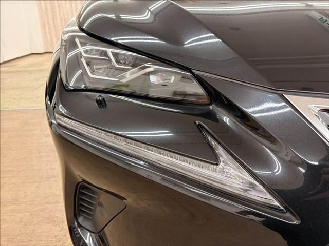 ＮＸ ＮＸ３００ｈ　バージョンＬ　禁煙車　３眼ＬＥＤヘッドライト　パワーバックドア　純正ＳＤナビ　ＵＳＢポート　ブルートゥース　衝突軽減ブレーキ　本革シート　レーダークルーズコントロール　バックカメラ　シートヒーター　シートエアコン（24枚目）