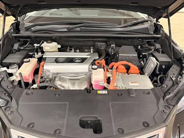 ＮＸ ＮＸ３００ｈ　バージョンＬ　禁煙車　３眼ＬＥＤヘッドライト　パワーバックドア　純正ＳＤナビ　ＵＳＢポート　ブルートゥース　衝突軽減ブレーキ　本革シート　レーダークルーズコントロール　バックカメラ　シートヒーター　シートエアコン（33枚目）