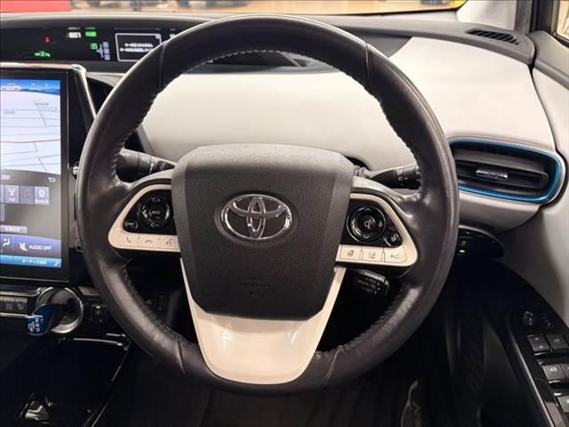 プリウスPHV A モデリスタフルエアロ 禁煙車 純正11.6インチナビ USBポート ブルートゥース レーダークルーズコントロール バックカメラ ETC2.0 パーキングアシスト LEDヘッドライト 衝突軽減ブレーキ(10枚目)