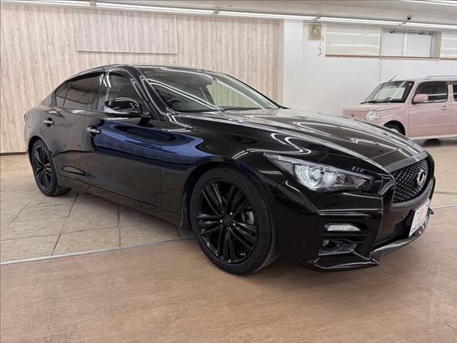 スカイライン ２００ＧＴ－ｔタイプＳＰ　純正ＳＤナビ　レーダークルーズコントロール　全周囲カメラ　フルセグＴＶ　Ｂｌｕｅｔｏｏｔｈ　本革シート　パワーシート　シートヒーター　ＬＥＤヘッドライト　スマートキー　電動格納ミラー（15枚目）