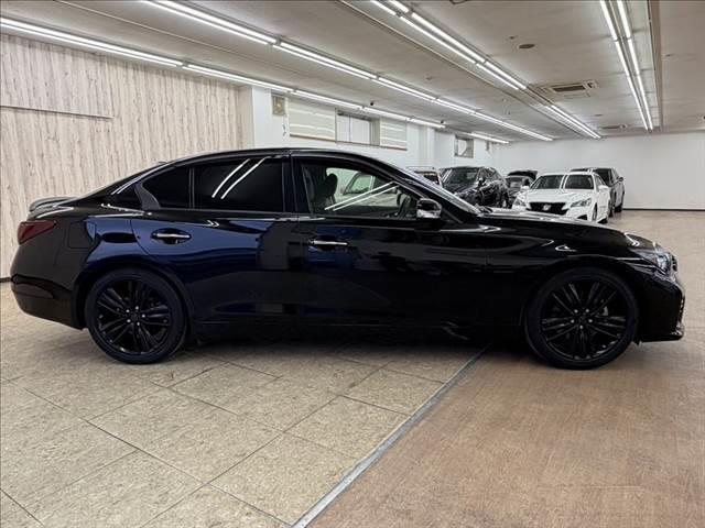 スカイライン ２００ＧＴ－ｔタイプＳＰ　純正ＳＤナビ　レーダークルーズコントロール　全周囲カメラ　フルセグＴＶ　Ｂｌｕｅｔｏｏｔｈ　本革シート　パワーシート　シートヒーター　ＬＥＤヘッドライト　スマートキー　電動格納ミラー（16枚目）