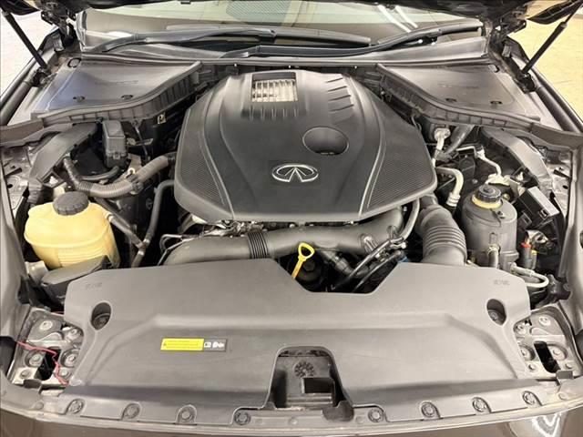 スカイライン ２００ＧＴ－ｔタイプＳＰ　純正ＳＤナビ　レーダークルーズコントロール　全周囲カメラ　フルセグＴＶ　Ｂｌｕｅｔｏｏｔｈ　本革シート　パワーシート　シートヒーター　ＬＥＤヘッドライト　スマートキー　電動格納ミラー（30枚目）