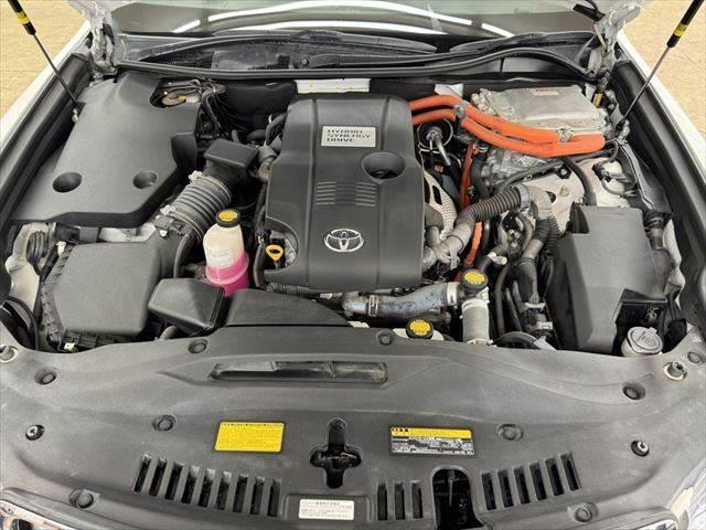 クラウンハイブリッド ロイヤルサルーン 純正HDDナビ レーダークルーズコントロール 衝突軽減ブレーキ 禁煙車 バックカメラ フルセグ パワーシート LEDヘッドライト シートヒーター Bluetooth クリアランスソナー 17インチAW(33枚目)