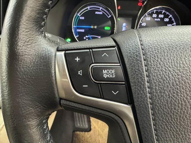 クラウンハイブリッド ロイヤルサルーン 純正HDDナビ レーダークルーズコントロール 衝突軽減ブレーキ 禁煙車 バックカメラ フルセグ パワーシート LEDヘッドライト シートヒーター Bluetooth クリアランスソナー 17インチAW(39枚目)