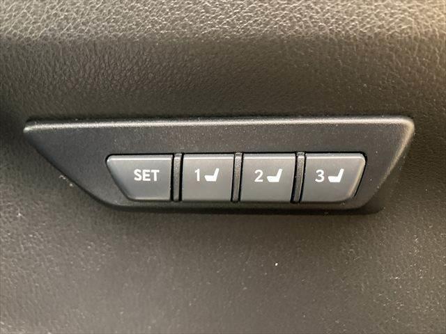 NX NX300h “version L” ガラスルーフ 純正ナビ 本革 全方位カメラ(44枚目)