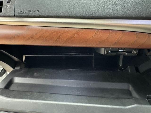 CT CT200h “version C” 本革シート 衝突軽減ブレーキ 禁煙車(49枚目)