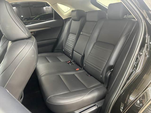 ＮＸ ＮＸ３００ｈ　Ｉパッケージ　ステアリングヒーター　３眼ＬＥＤヘッドライト　衝突軽減ブレーキ　禁煙車　純正ＳＤナビ　サイドカメラ　バックカメラ　レーダークルーズコントロール　シートヒーター　パワーシート　クリアランスソナー（36枚目）