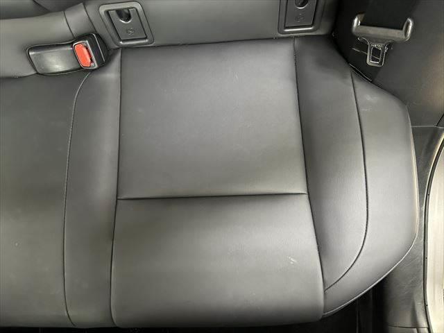 ＵＸ ＵＸ２５０ｈ　バージョンＣ　ステアリングヒーター　衝突軽減ブレーキ　禁煙車　純正１２．３インチナビ　Ｂカメラ　レーダークルーズコントロール　シートヒーター　パワーシート　電動リアゲート　ブラインドスポットモニター　障害物センサー（58枚目）