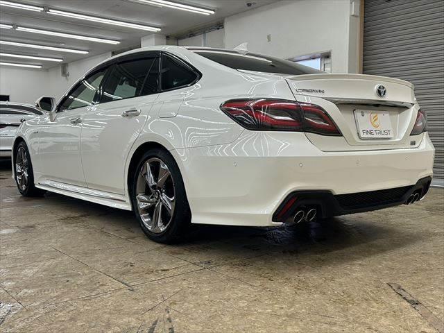 クラウンハイブリッド ＲＳアドバンス　禁煙車　サンルーフ　黒革シート　全方位カメラ　レーダークルーズコントロール　ヘッドアップディスプレイ　衝突軽減ブレーキ　純正ＳＤナビ　シートヒーター　シートエアコン　パワーシート　Ｂｌｕｅｔｏｏｔｈ（20枚目）