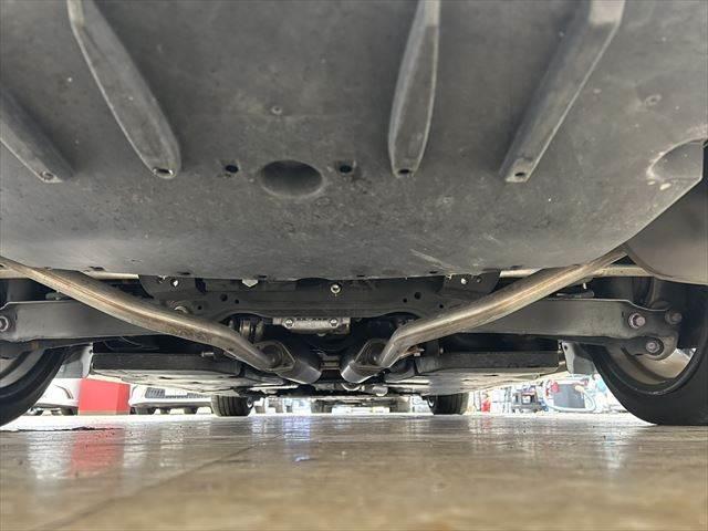 クラウンハイブリッド ＲＳアドバンス　禁煙車　サンルーフ　黒革シート　全方位カメラ　レーダークルーズコントロール　ヘッドアップディスプレイ　衝突軽減ブレーキ　純正ＳＤナビ　シートヒーター　シートエアコン　パワーシート　Ｂｌｕｅｔｏｏｔｈ（34枚目）