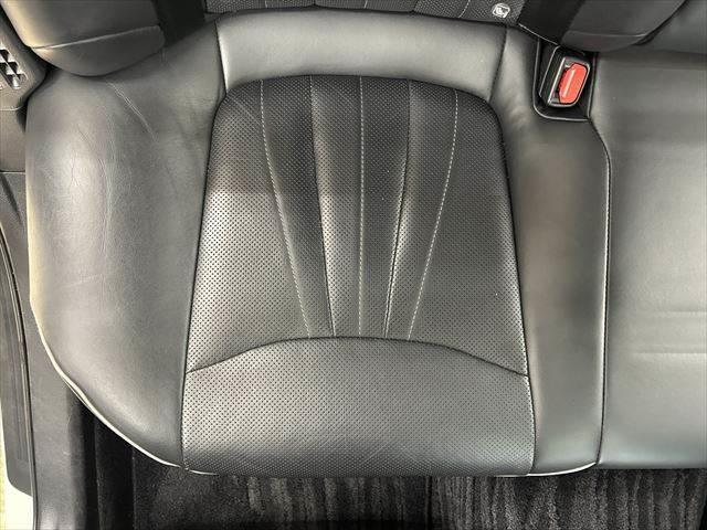 クラウンハイブリッド ＲＳアドバンス　禁煙車　サンルーフ　黒革シート　全方位カメラ　レーダークルーズコントロール　ヘッドアップディスプレイ　衝突軽減ブレーキ　純正ＳＤナビ　シートヒーター　シートエアコン　パワーシート　Ｂｌｕｅｔｏｏｔｈ（57枚目）