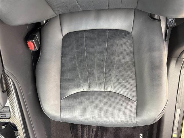 クラウンハイブリッド ＲＳアドバンス　後期型　１２．３型純正ナビ　禁煙車　衝突軽減ブレーキ　レーダークルーズコントロール　全方位カメラ　本革シート　シートエアコン　シートヒーター　パワーシート　ＨＵＤ　デジタルインナーミラー　ＢＳＭ（63枚目）