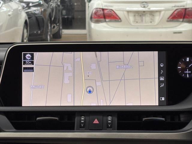 ＥＳ ＥＳ３００ｈ　バージョンＬ　禁煙車　サンルーフ　全方位カメラ　本革シート　三眼ＬＥＤヘッドライト　純正１２．３インチメモリーナビ　フルセグＴＶ　Ｂｌｕｅｔｏｏｔｈ　ステアリングヒーター　ヘッドアップディスプレイ　シートエアコン（5枚目）