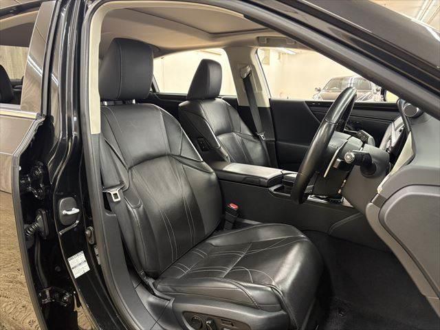 ＥＳ ＥＳ３００ｈ　バージョンＬ　禁煙車　サンルーフ　全方位カメラ　本革シート　三眼ＬＥＤヘッドライト　純正１２．３インチメモリーナビ　フルセグＴＶ　Ｂｌｕｅｔｏｏｔｈ　ステアリングヒーター　ヘッドアップディスプレイ　シートエアコン（8枚目）