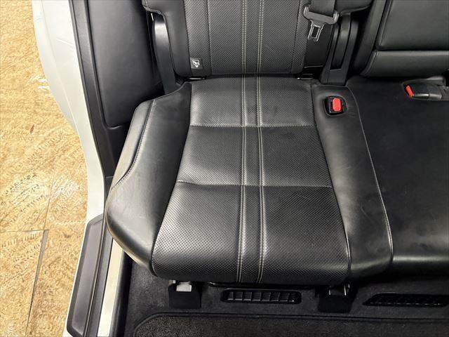 ＲＸ ＲＸ４５０ｈ　バージョンＬ　禁煙車　本革シート　レーダークルーズコントロール　パワーバックドア３眼　ＬＥＤヘッドライト　全方位カメラ　純正１２．３インチナビ　ＥＴＣ２．０　シートヒーター　シートエアコン　ブルートゥース　フルセグ（60枚目）