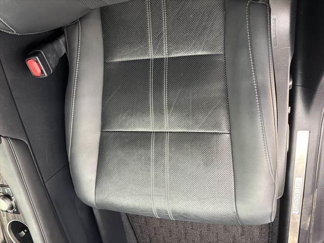 ＲＸ ＲＸ４５０ｈ　バージョンＬ　禁煙車　本革シート　レーダークルーズコントロール　パワーバックドア３眼　ＬＥＤヘッドライト　全方位カメラ　純正１２．３インチナビ　ＥＴＣ２．０　シートヒーター　シートエアコン　ブルートゥース　フルセグ（63枚目）