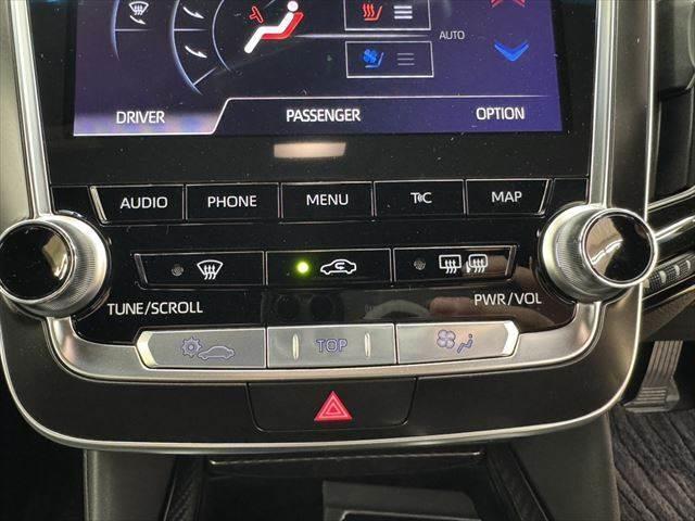 クラウンハイブリッド ＲＳアドバンス　禁煙車　本革シート　純正ＳＤナビ　レーダークルーズコントロール　ヘッドアップディスプレイ　ブラインドスポットモニター　ＬＥＤヘッドライト　シートエアコン　シートヒーター　バックカメラ　ＥＴＣ２．０（39枚目）