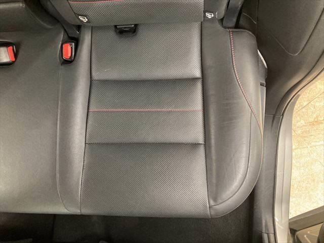 ＮＸ ＮＸ３００ｈ　Ｆスポーツ　レーダークルーズコントロール　衝突軽減ブレーキ　コーナーセンサー　本革シート　電動リアゲート　ステアリングヒーター　純正ＳＤナビ　３眼ＬＥＤヘッドライト　禁煙車　シートエアコン　シートヒーター（61枚目）