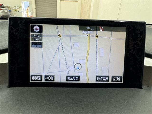 ＮＸ ＮＸ３００ｈ　Ｆスポーツ　サンルーフ　本革シート　３眼ＬＥＤヘッドライト　純正ＳＤナビ　禁煙車　バックカメラ　クルーズコントロール　Ｂｌｕｅｔｏｏｔｈ　シートヒーター　シートエアコン　パワーシート　電動リアゲート　フルセグＴＶ（4枚目）