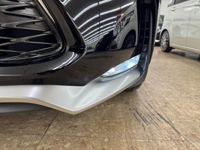 ＮＸ ＮＸ３００ｈ　Ｆスポーツ　サンルーフ　本革シート　３眼ＬＥＤヘッドライト　純正ＳＤナビ　禁煙車　バックカメラ　クルーズコントロール　Ｂｌｕｅｔｏｏｔｈ　シートヒーター　シートエアコン　パワーシート　電動リアゲート　フルセグＴＶ（32枚目）