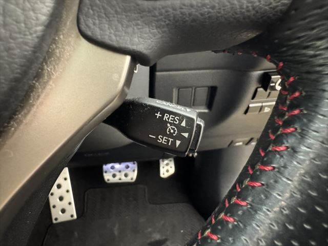 ＮＸ ＮＸ３００ｈ　Ｆスポーツ　サンルーフ　本革シート　３眼ＬＥＤヘッドライト　純正ＳＤナビ　禁煙車　バックカメラ　クルーズコントロール　Ｂｌｕｅｔｏｏｔｈ　シートヒーター　シートエアコン　パワーシート　電動リアゲート　フルセグＴＶ（44枚目）