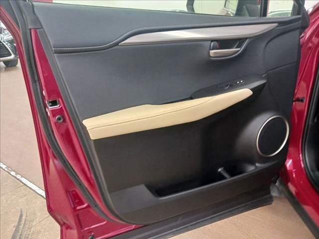 ���h�A�g����