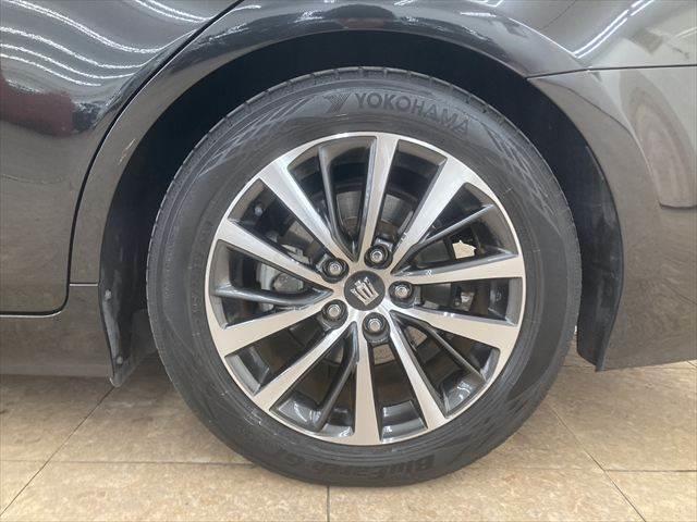 �������P�V�C���`�A���~�z�C�[��