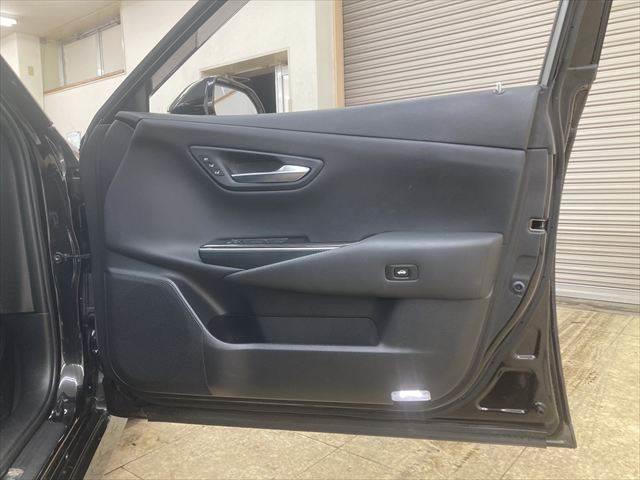 ���h�A�g����