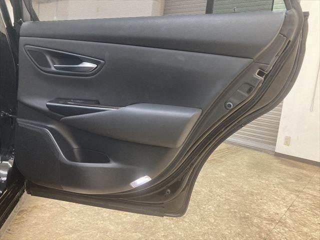 ���h�A�g����