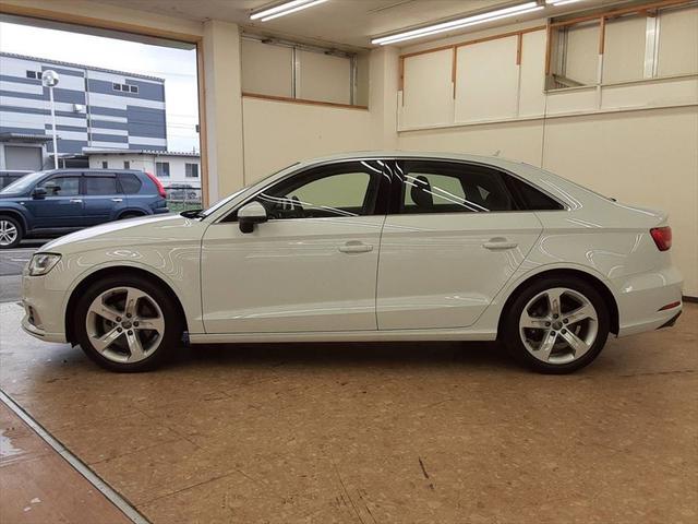 1.4TFSI スポーツ シートヒーター パドルシフト バックカメラ レーダークルーズコントロール ターボ パワーシート 衝突軽減ブレーキ Bluetooth LEDヘッドライト(11枚目)