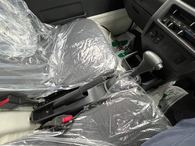 ハイゼットトラック エクストラ　バッテリー・タイヤ４本新品交換　４ＷＤ　オートマチック　パワーウィンドウ　キーレスキー（33枚目）