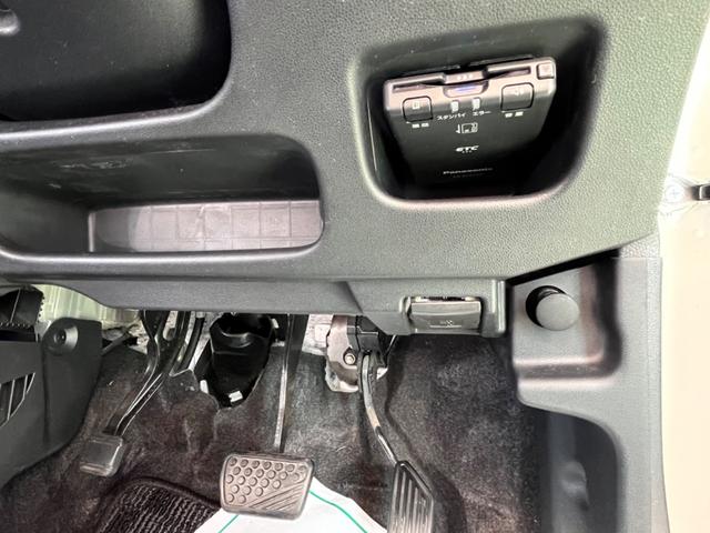 ムーヴ カスタム　ＸリミテッドＩＩ　ＳＡＩＩＩ　タイヤ４本・バッテリー新品交換　純正８インチナビ　ナビ連動純正ドライブレコーダー　Ｂｌｕｅｔｏｏｔｈオーディオ　フルセグＴＶ　全方位カメラ　ＥＴＣ（33枚目）