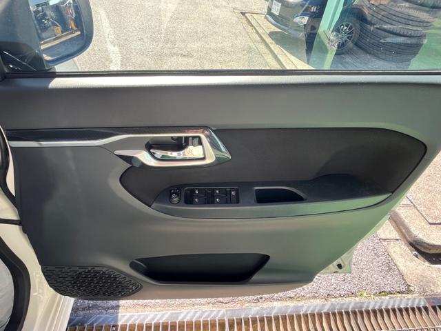 ムーヴ カスタム　ＸリミテッドＩＩ　ＳＡＩＩＩ　タイヤ４本・バッテリー新品交換　純正８インチナビ　ナビ連動純正ドライブレコーダー　Ｂｌｕｅｔｏｏｔｈオーディオ　フルセグＴＶ　全方位カメラ　ＥＴＣ（36枚目）