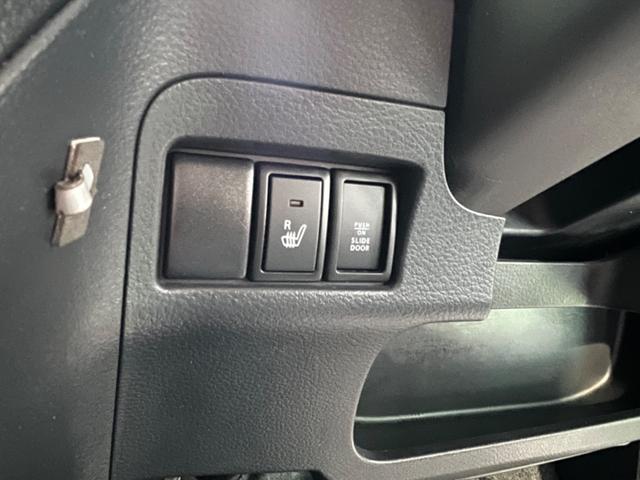 スペーシアカスタム ＸＳ　タイヤ４本・バッテリー新品交換　ＳＤナビ　Ｂｌｕｅｔｏｏｔｈオーディオ　フルセグＴＶ　両側パワースライドドア　シートヒーター　ＥＴＣ　ドラレコ（8枚目）