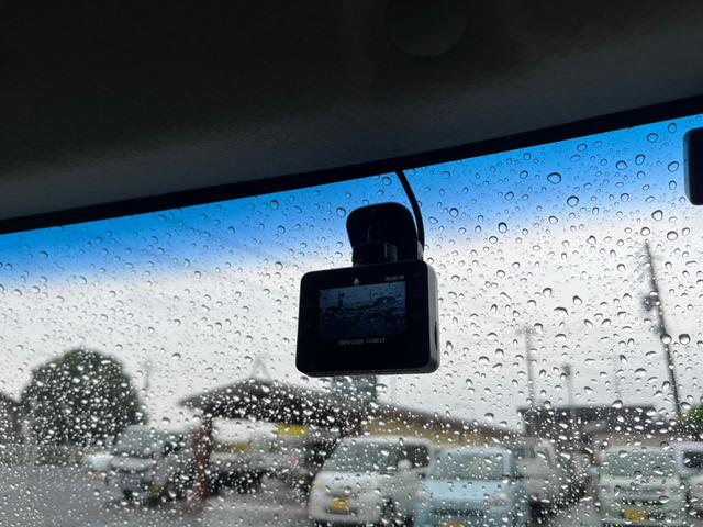 スペーシアカスタム ＸＳ　タイヤ４本・バッテリー新品交換　ＳＤナビ　Ｂｌｕｅｔｏｏｔｈオーディオ　フルセグＴＶ　両側パワースライドドア　シートヒーター　ＥＴＣ　ドラレコ（19枚目）