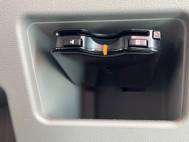 タント Ｇ　ＳＡＩＩ　タイヤ４本・バッテリー新品交換　純正ナビ　Ｂｌｕｅｔｏｏｔｈオーディオ　ＥＴＣ　バックカメラ　両側パワースライドドア　フロアマット　サイドバイザー（9枚目）