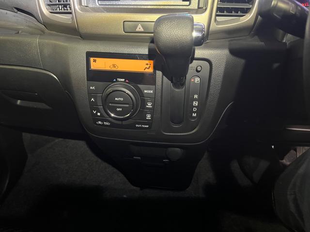 スペーシアカスタムＺ ターボ　タイヤ４本・バッテリー新品交換　ターボ　左側パワースライドドア　クルーズコントロール（4枚目）