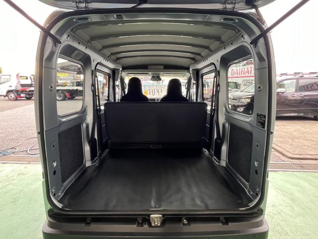 ハイゼットカーゴ DX キーレス サイドバイザー 純正オールウェザーマット新品装着(15枚目)