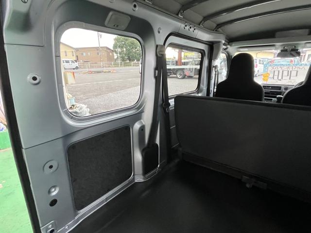 ハイゼットカーゴ DX キーレス サイドバイザー 純正オールウェザーマット新品装着(21枚目)