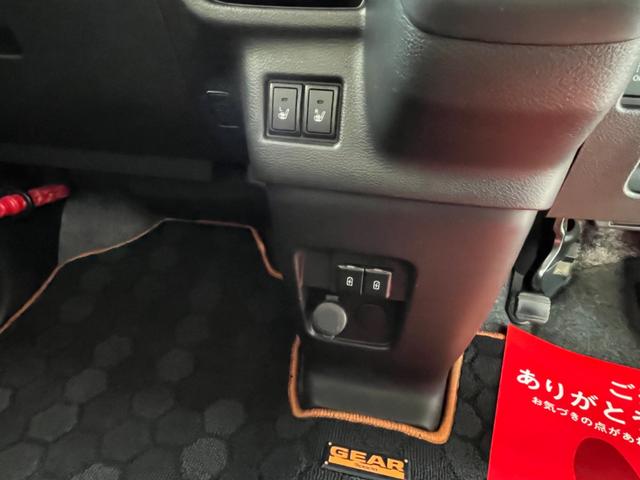 スペーシアギア ハイブリッドXZ タイヤ4本新品交換 純正ナビ Bluetoothオーディオ フルセグTV ハンズフリー バックカメラ フロアマット サイドバイザー ドライブレコーダー(3枚目)