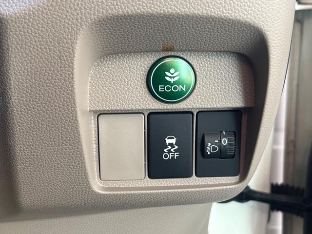 N-ONE G タイヤ4本新品・バッテリー新品交換 キーフリー フロアマット サイドバイザー(17枚目)