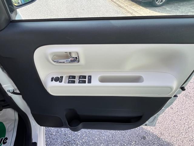 ムーヴキャンバス ストライプスGターボ タイヤ4本新品・バッテリー新品交換 ターボ 純正10インチナビ Bluetoothオーディオ フルセグTV 全方位カメラ 両側パワースライドドア 置くだけ充電 ナビ連動ドライブレコーダー(30枚目)