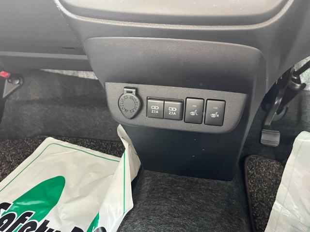 ミラトコット Ｇ　ＳＡＩＩＩ　タイヤ４本新品・バッテリー新品交換　４ＷＤ　シートヒーター　フロアマット　サイドバイザー（23枚目）