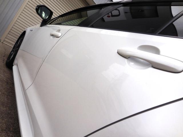 カローラツーリング ハイブリッド ダブルバイビー 法人1オナ 禁煙車 衝突軽減 車線逸脱 LED オートHiビーム 専用AW クルーズコントロール ハーフレザー 9inDオーディオ ナビTV フルセグ BT バックカメラ USB ETC ドラレコ(30枚目)