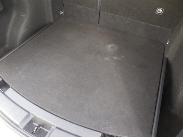 カローラツーリング ハイブリッド ダブルバイビー 法人1オナ 禁煙車 衝突軽減 車線逸脱 LED オートHiビーム 専用AW クルーズコントロール ハーフレザー 9inDオーディオ ナビTV フルセグ BT バックカメラ USB ETC ドラレコ(48枚目)